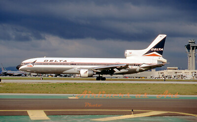 Delta Airlines Lockheed L-1011 N784DA at LAX early 1990's  8''x12'' Color Print