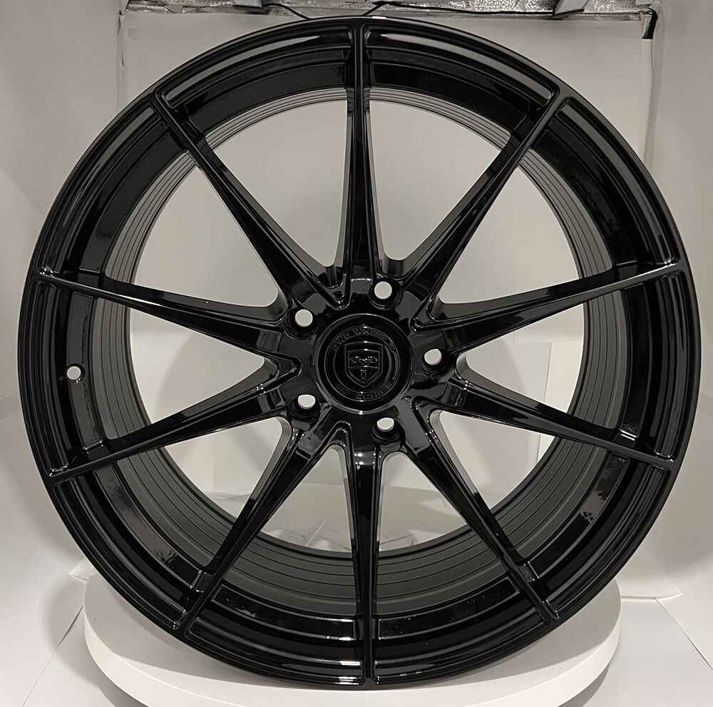 ハイウェイ　１８inch size Amazon.com: Set of 2 (TWO) Fullway HP108 All-Season Truck