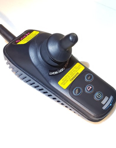 PG JOYSTICK MOTOR CONTROLLER HOVEROUND MPV5  MODEL D51112.03 PLUS 24V CHARGER