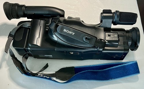ソニー HDV CCD-F300 video8本体のみ SONY ソニー8ミリ ビデオカメラ CCD-F300 ジャンク品 - メルカリ