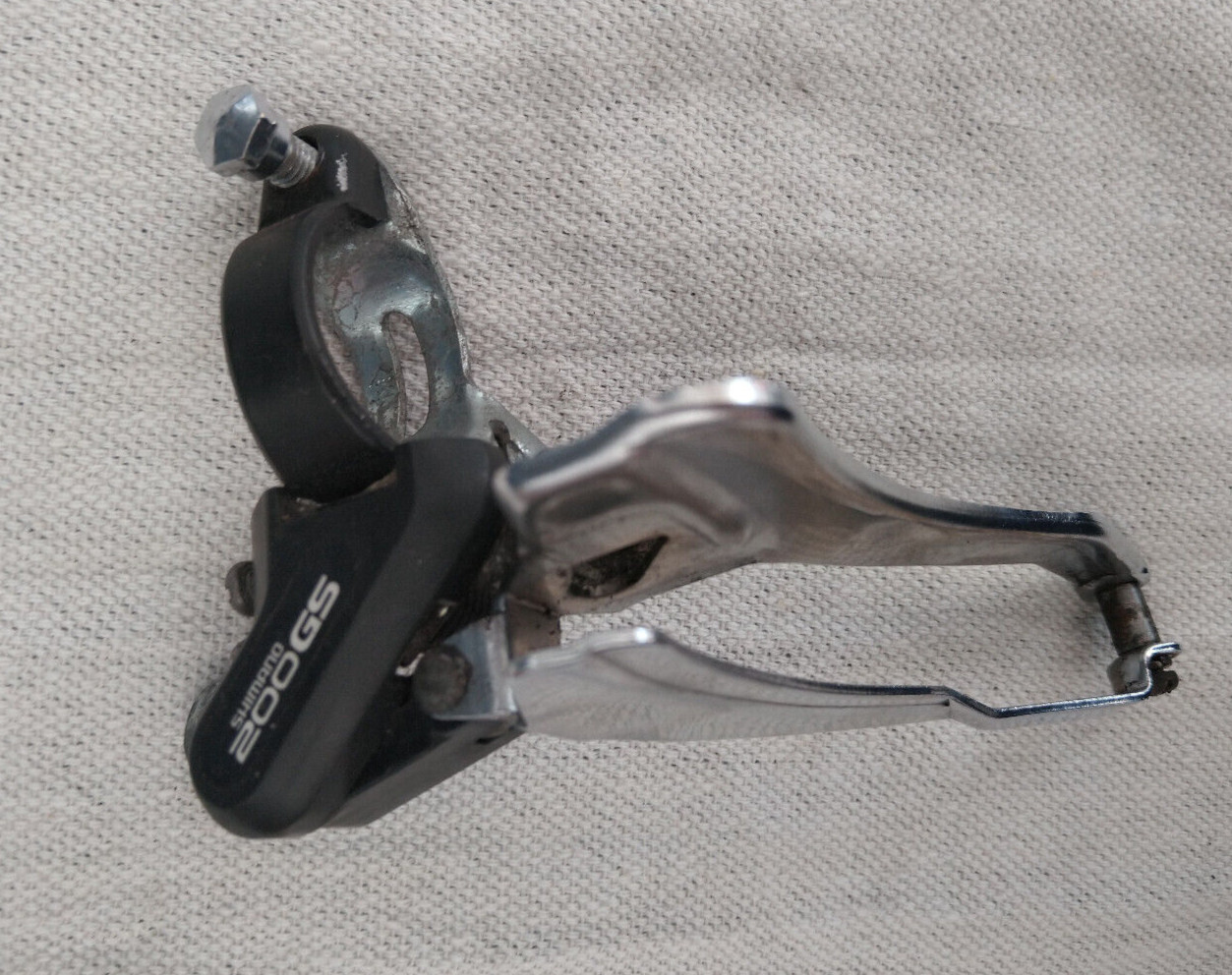 Vintage Shimano 200 GS Front Derailleur FD-M201 28.6mm 28.0