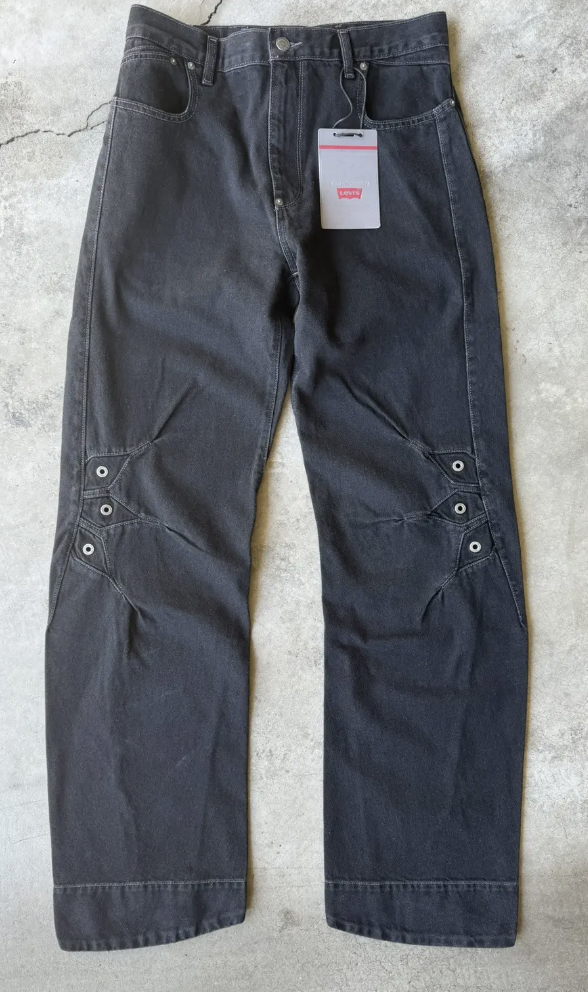 Kiko Kostadinov × Levi's Articulate Knee Trouser – Black Kiko Kostadinov × Levi's Articulate Knee Trouser – Black