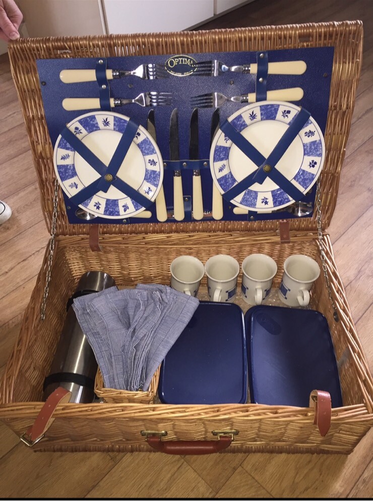 Optima Picnic Basket Luxury Wicker in Alness, Highland Gumtree