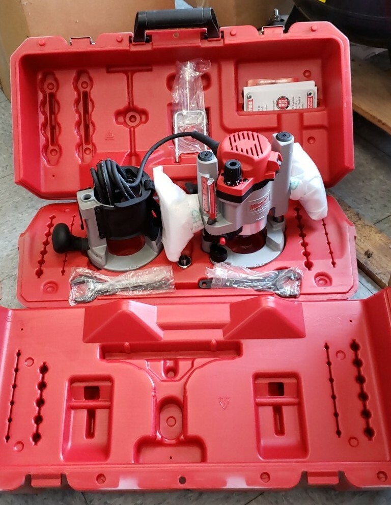 Milwaukee Router Combo Kit,1-3/4 HP MILWAUKEE 5615-24 NEW