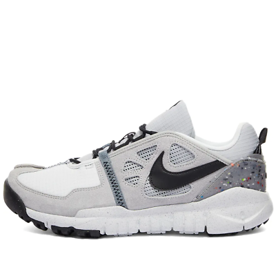 Nike free black sole 2025