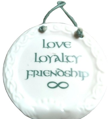 Russ Berrie Ceramic Wall Hanging Plaque Irish Celtic Love Loyalty Friendship