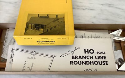 Vintage SUYDAM HO Scale 3 Stall Branch Line ROUNDHOUSE NOS Kit No. 8