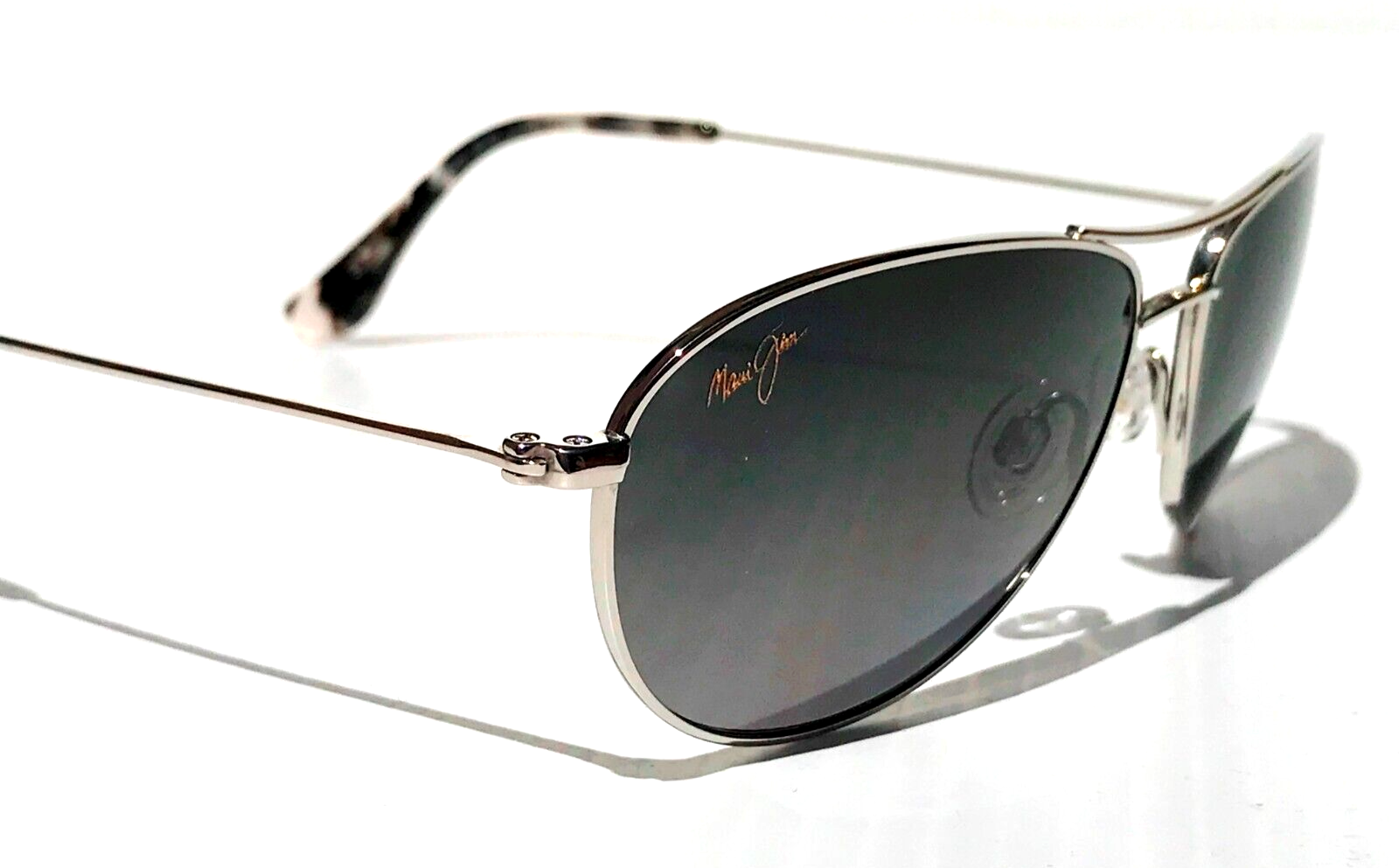 Pre-owned Maui Jim Baby Beach Silver Polarized Grey Lens Sunglass Gs245-17 In Gray
