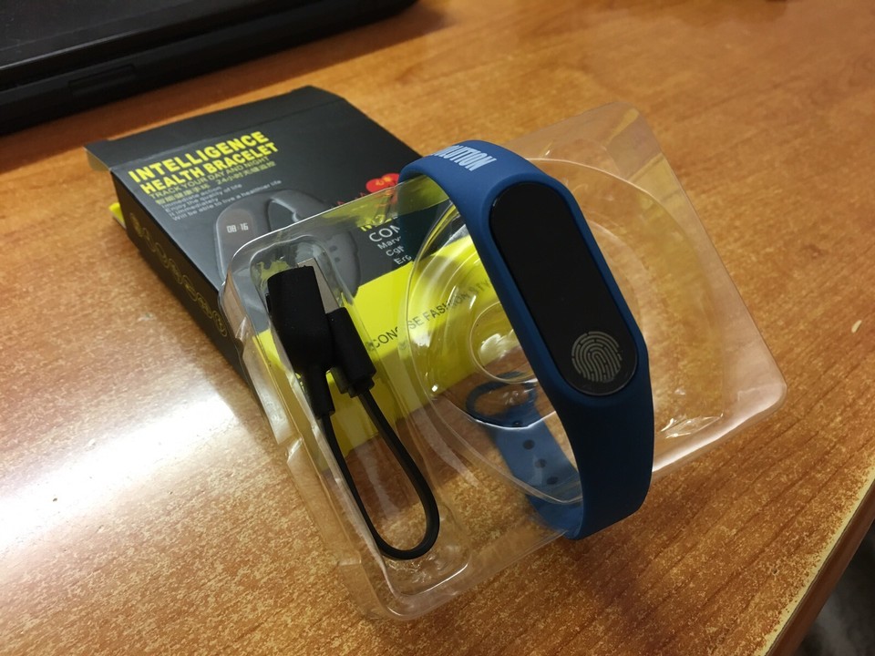 Intelligence Health Bracelet M2 my device a Campo di Marte - Firenze - Kijiji