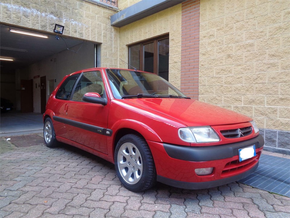 Citroen Saxo 1.6 16V 3P. Vts A Lipomo - Kijiji