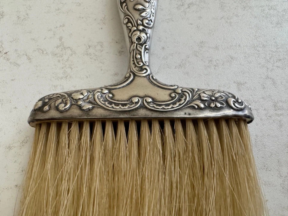 Антикварная щетка для туалетного столика из чистого серебра с розовым узором Gorham Dresden - Изображение 4 из 4