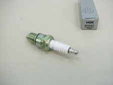 NGK Range Rover 4.6 4.0 Defender 90 3.9 Spark Plugs BPR5ES Original Box