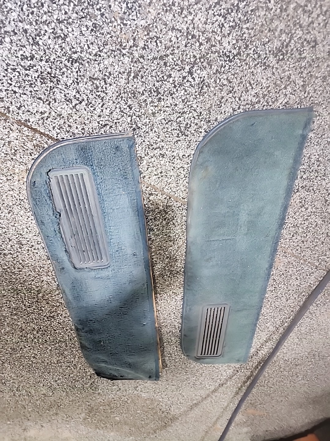 7387 Chevy Squarebody C/K1030 K5 Blazer Suburban Front Door Carpet Panel Set eBay