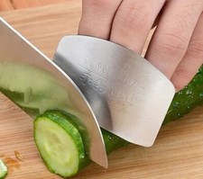 Stainless Steel Kitchen Tool Hand Finger Protector Knife Cut Slice Safe Guard