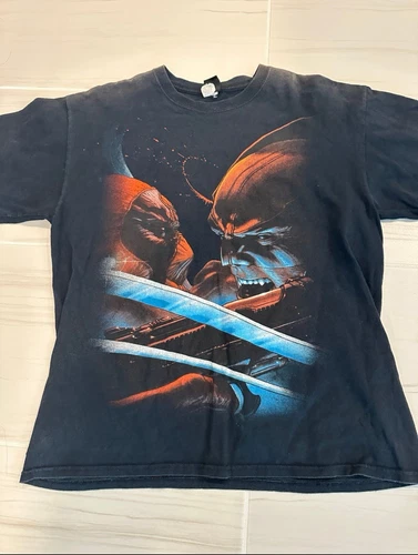 Vintage Marvel Comics Shirt Adult Medium Wolverine Vs Deadpool Mad Engine Mens