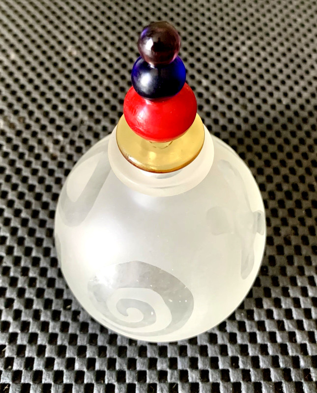 WHITE FROSTED GLASS PERFUME VANITY DECANTER BOTTLE COLORED BALLS TOPPER 3 1/4"