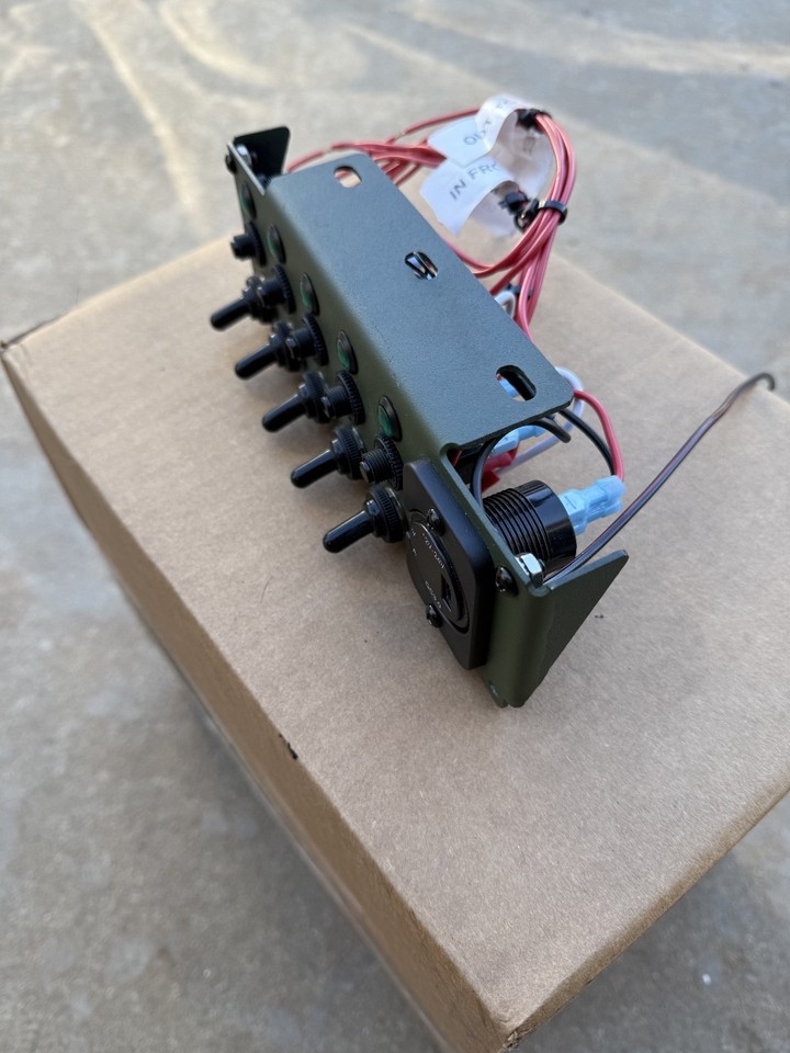 5 Gang Green LED Light ON-OFF Toggle Switch Control Panel Humvee HMMWV ...