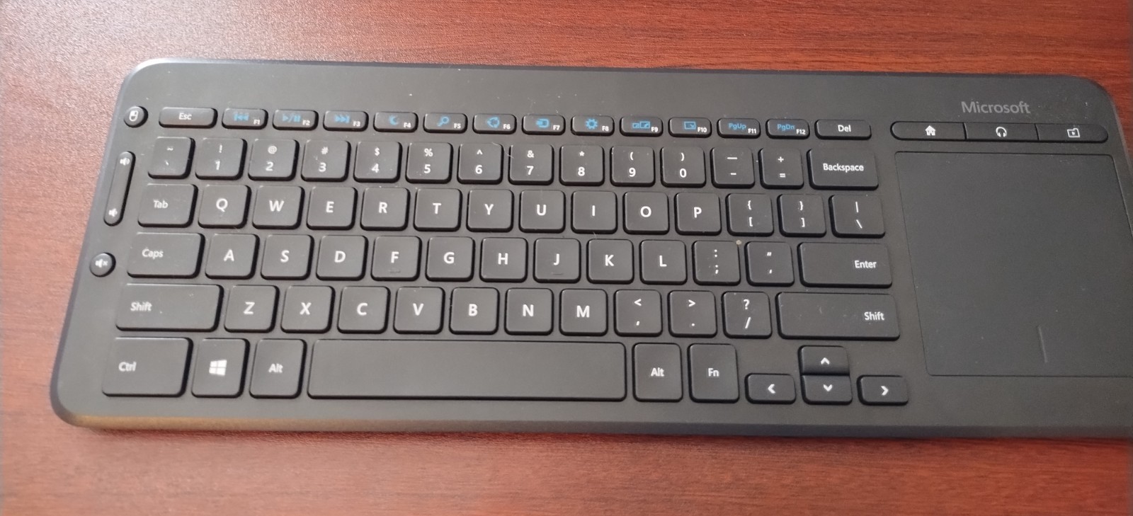 Microsoft All-In-One Media Wireless Keyboard Track Pad Model