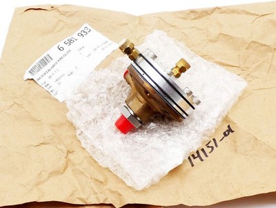 Ransburg DR-1 1:2 74151-01 Materialdruckregler / fluid regulator -unused-