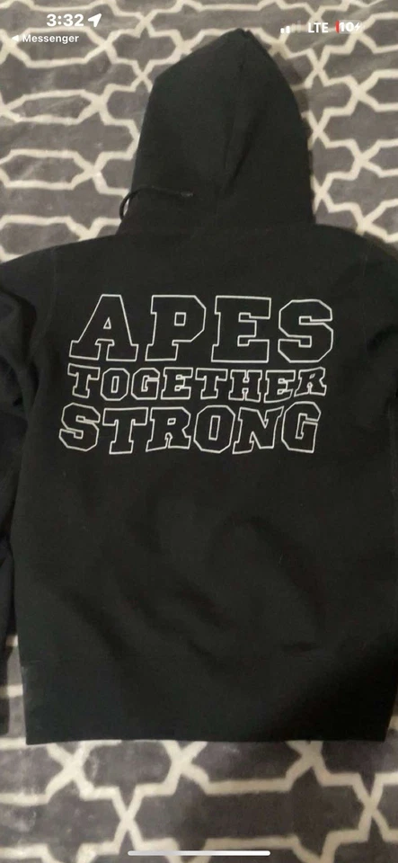 BAPE Sudadera con Capucha Blanco y Negro Talla Pequeña Foto 2 de 4