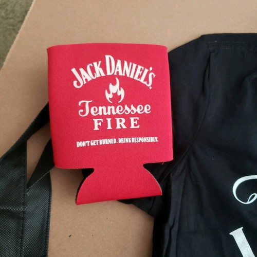 New JACK DANIEL'S Whiskey T-Shirt BANDANA Sunglasses KOOZIES Keychains TOTE Lot - Picture 2 of 17
