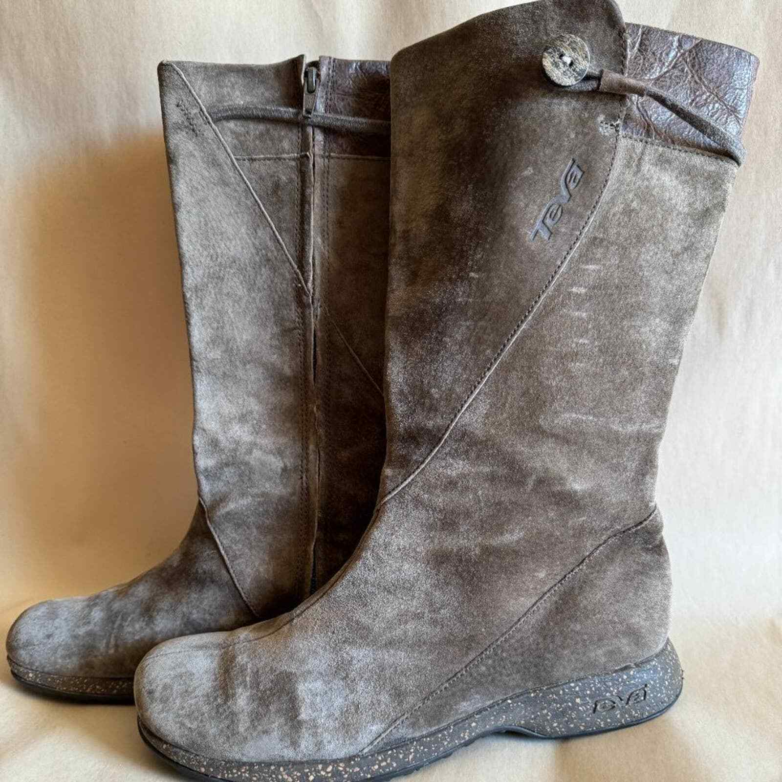 Teva Womens US Boots Montecito Mid Full Zip Flats 4026 Brown