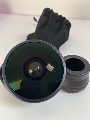 Nikon UR-E6 Adapterring + Nikon FC-E8 Fisheye-Konverter