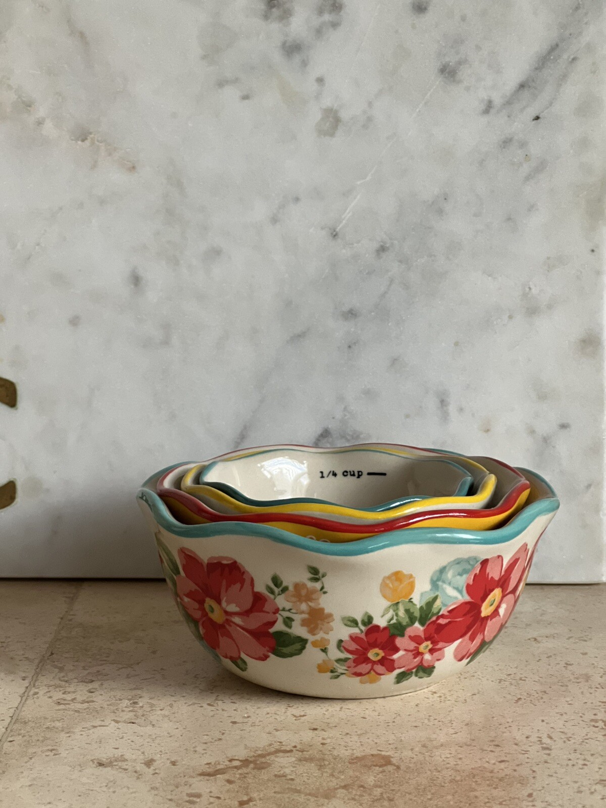 Mujer Pioneer - Juego de 4 cuencos medidores de anidación - Rosa vintage