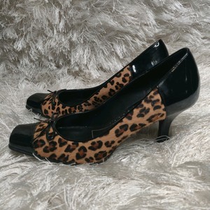 franco sarto leopard print heels