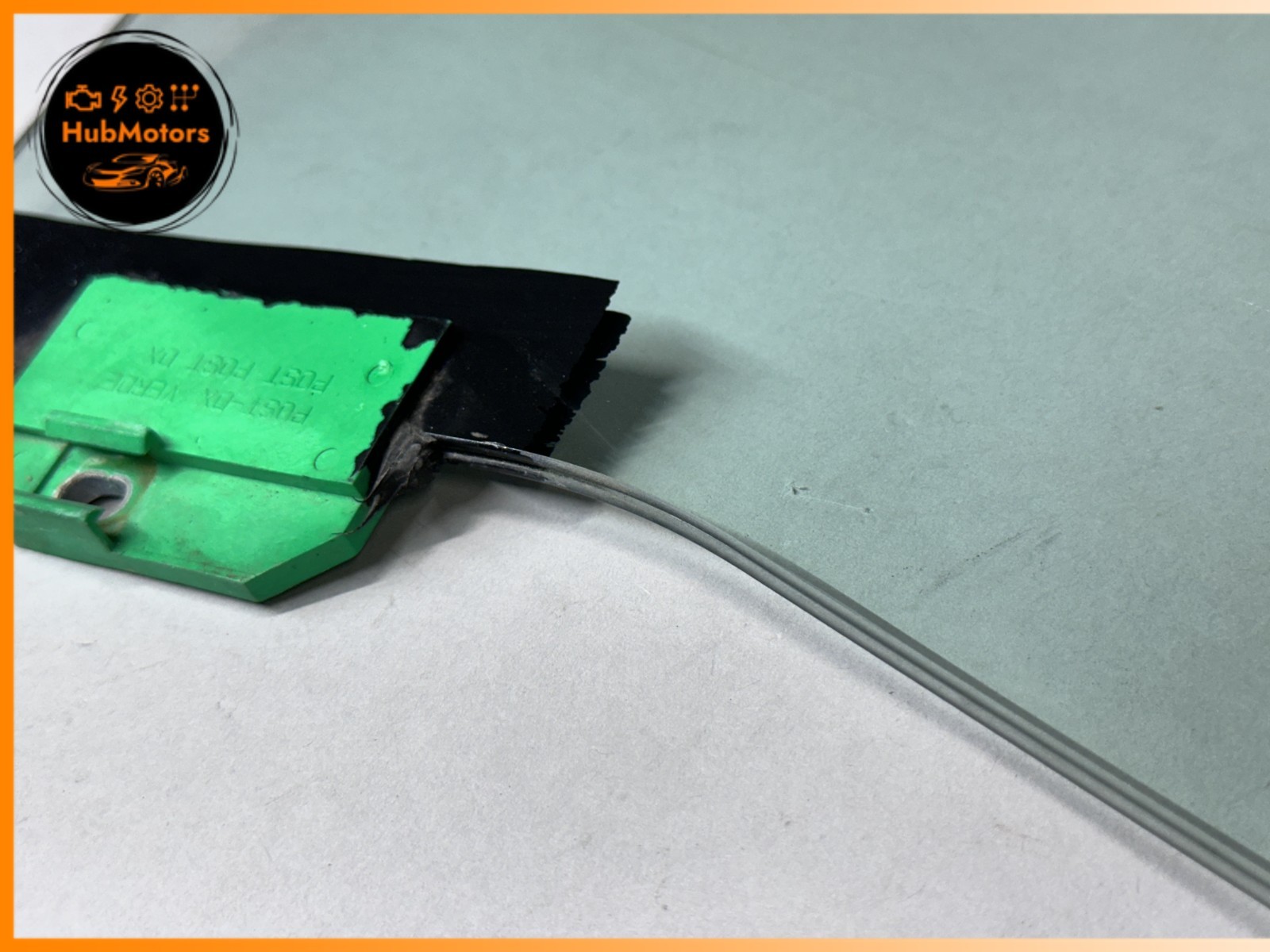 Maserati Quattroporte 2003-2013 Front Right Door glass