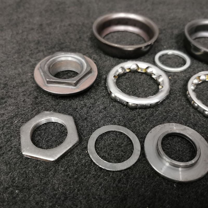 Roulements de pédalier BMX étanches Ref 495 à billes acier