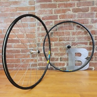 700C Road Bike Wheelset Shimano 600 (6400 Series) Hubs / Mavic Open 4 CD Rims