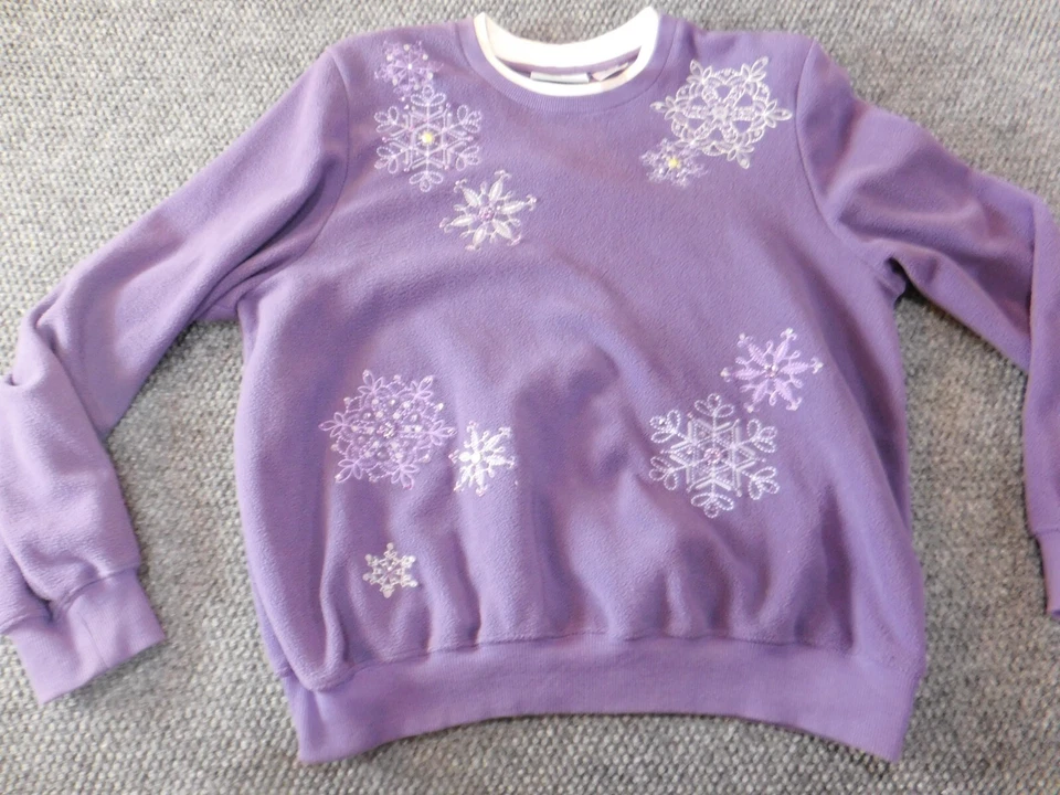 Alfred Dunner Womens Sweater PM Petites Purpe crewneck pullover snowflakes - Image 3 of 4