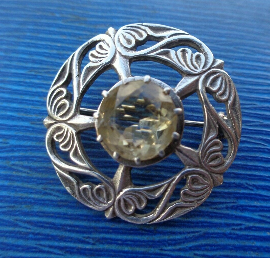 Iona Sterling Silver & Citrine Scottish Celtic Floral Brooch h/m 1965 John Hart thumbnail 6
