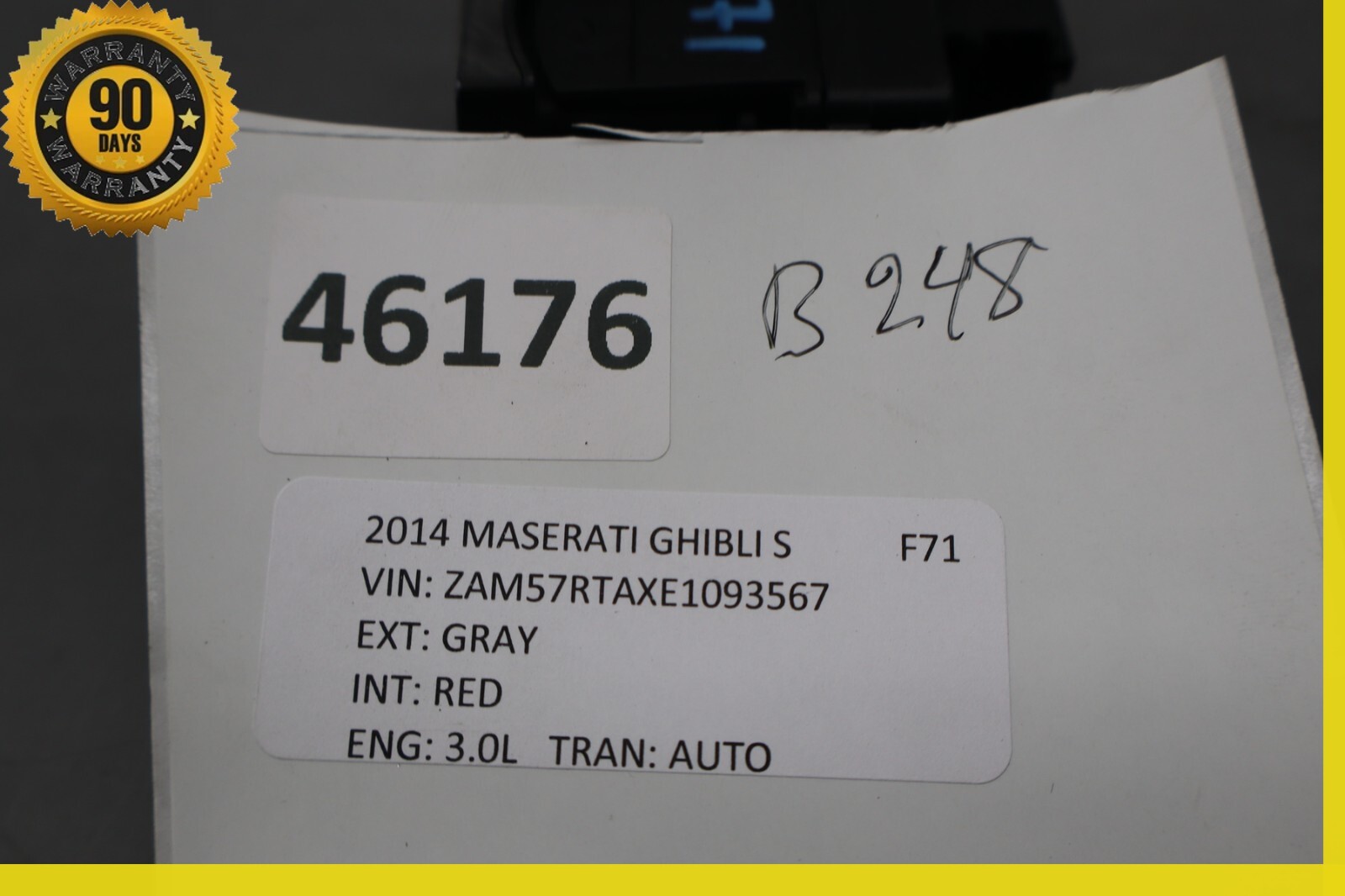 Maserati Ghibli 2014-2019 Parking brake switch