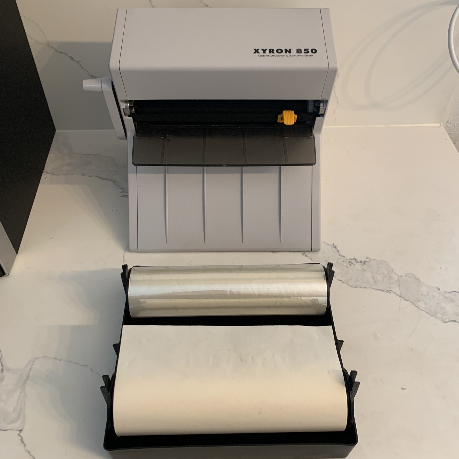 XYRON 850 ADHESIVE APPLICATION AND LAMINATING SYSTEM 850B eBay