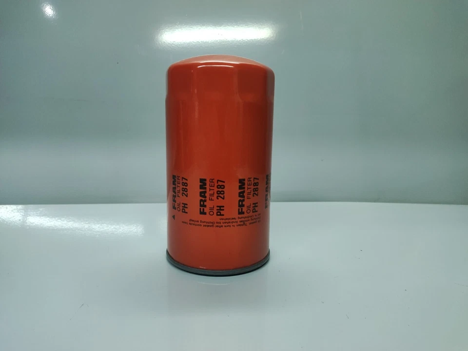 Filtro de aceite FRAM PH 2887 PH2887 para camioneta Nissan D21 Bison Caball Clipper Foto 2 de 4