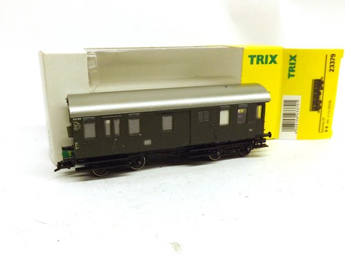 Trix 23379 DB 4-Rad Drehgestell Gepäckwagen 0101 993 grün (Maßstab HO) originalverpackt | Condition: Used