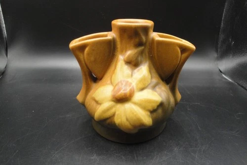 Vintage c.1944 ROSEVILLE POTTERY #50 Clematis Pattern  Flower Frog-Brown