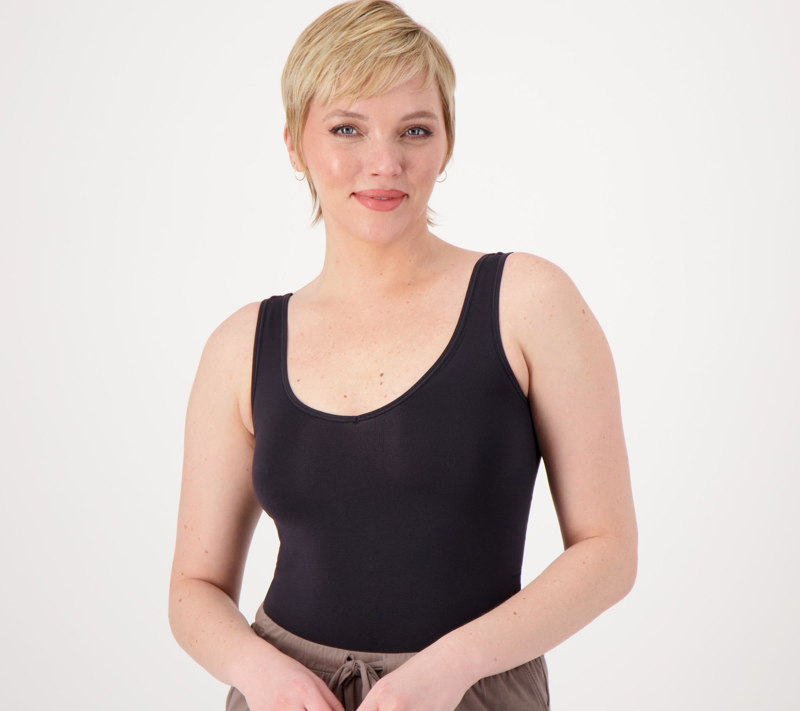Anybody Women's Top Sz M Intimates Reversible Neckline Tank Black A586581