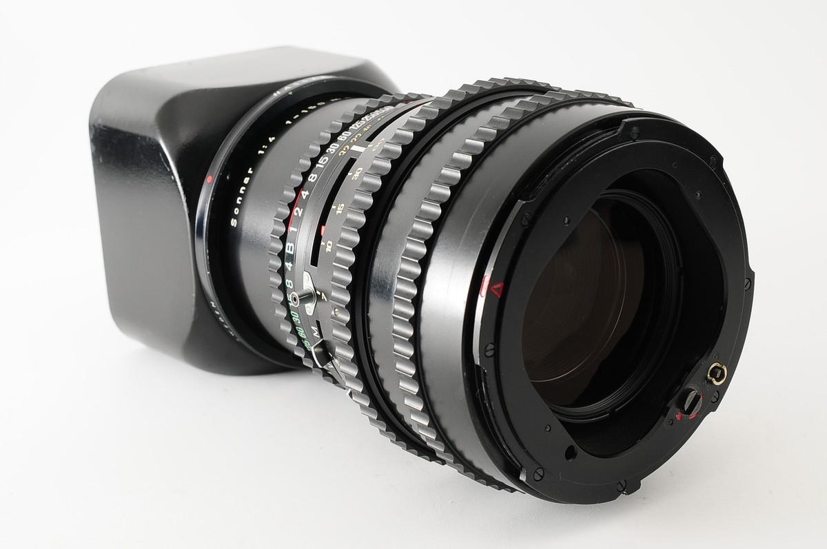 Near MINT Hasselblad Carl Zeiss Sonnar 150mm F4 C MF Portrait Lens