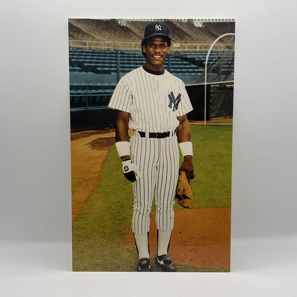 1985 TCMA New York Yankees Postcard Set - Rickey Henderson, Don Mattingly  - Image 2 of 4