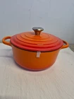 Le Creuset - 2.4L  FLAME  Round  Oven---9204-- ship from Canada