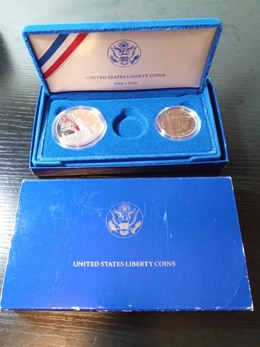 US Liberty coin set (proof). Dollar, half dollar (no gold). 1986. No reserve.