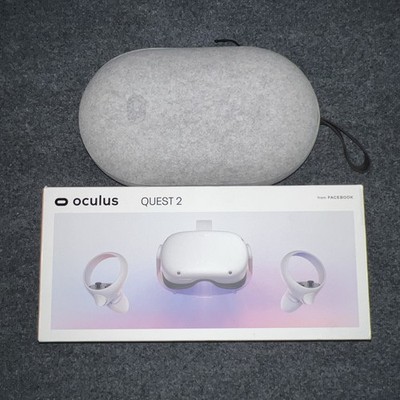 Meta Quest 2 256GB VR Headset Bundle - Good Condition with Box & Case READ!