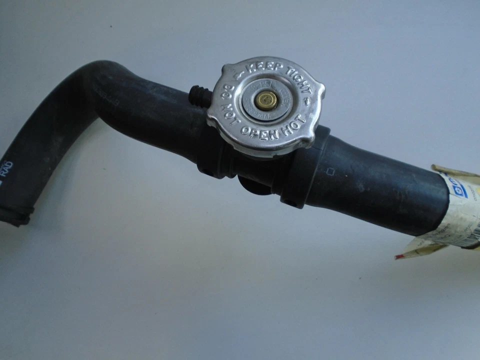 Genuine Mopar Radiator Cooling Inlet Hose 5058446AC Dodge Journey 2009-2015 - Image 4 of 4