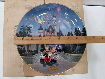 Disneyland's 40th Anniversary Plate - Sleeping Beauty Castle