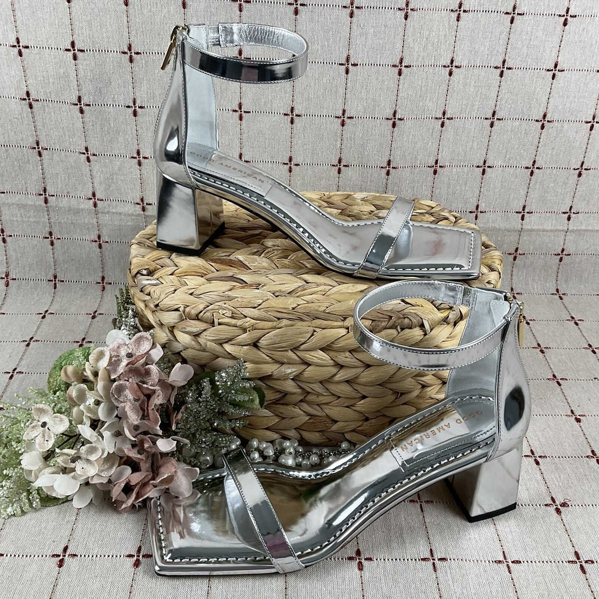 Good American Strappy Heeled Sandals Metallic Silver Ankle wrap Square Toe 