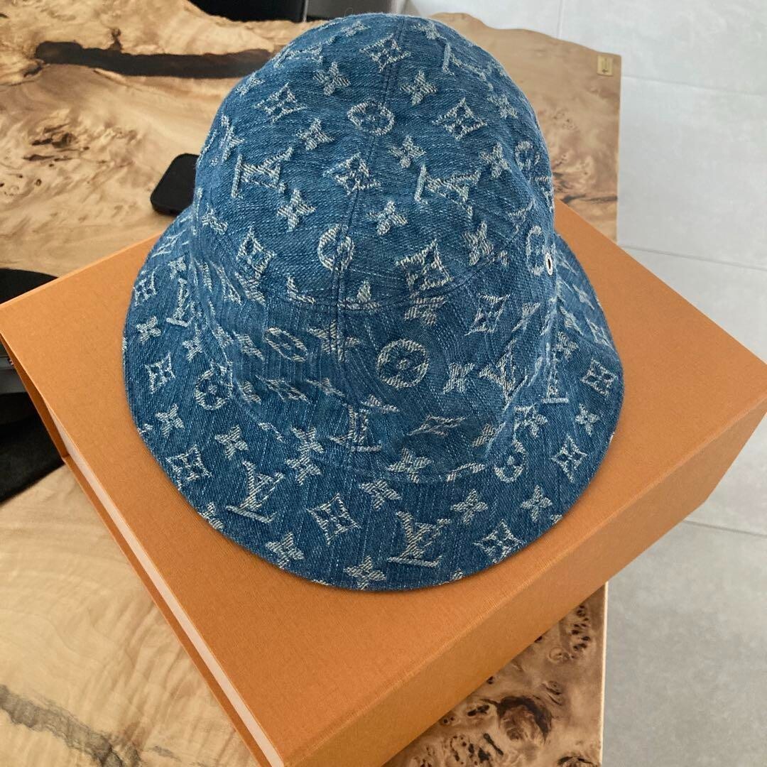 lv monogram essential cap