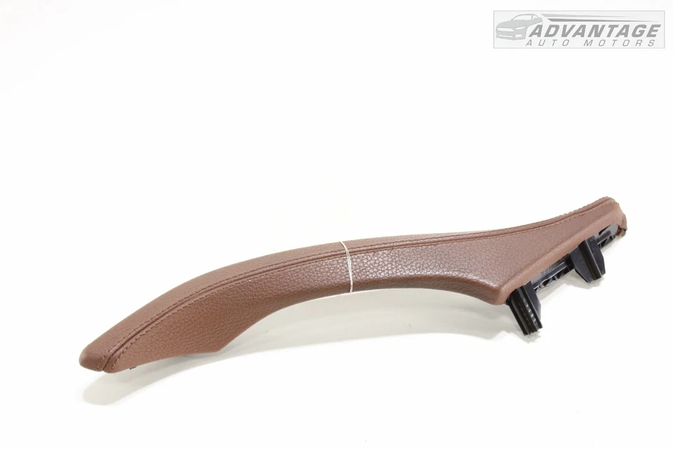 BMW 535I F10 2011-2016 panel de puerta del lado del pasajero trasero derecho tirador OEM Foto 2 de 4